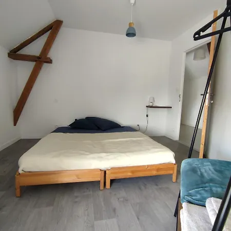 Au Temps Des Ciseaux *